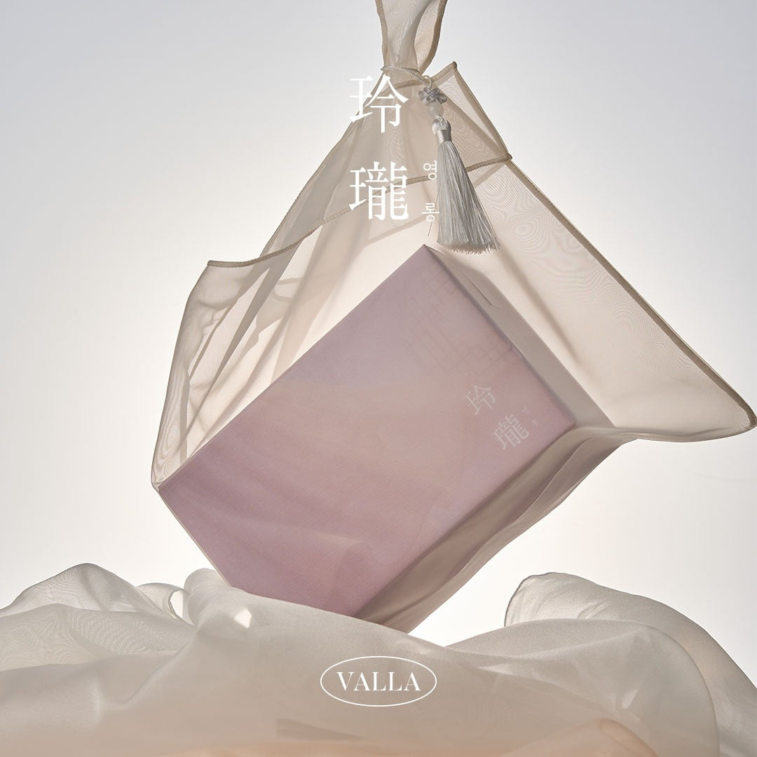 VALLA Young Long Collection | Valla