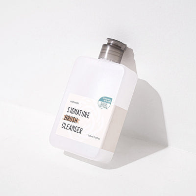 Artistic Signature Brush Cleanser | Mithmillo