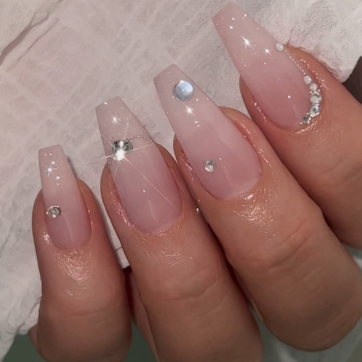 Glitter Gel Mi_Wha Nailbayo DOI | Nailbayo